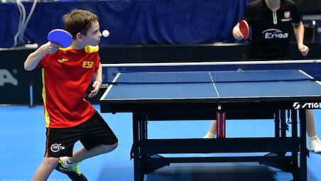 Top Seeds Poland put under severe test against Spain in the Under-15 Boys' Team Event